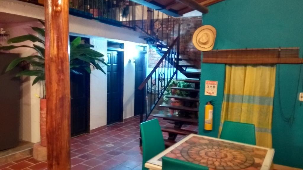 Casa Rome Hostel Сан Хил Екстериор снимка